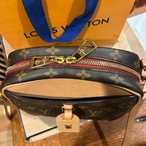 louis vuitton deauville mini.